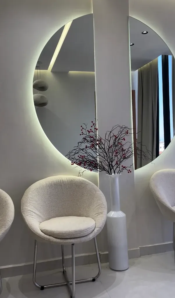 Salle d’attente — cabinet ORL du Dr Ahlam Bellaouchi, Oulfa Casablanca