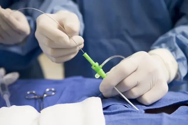 Chirurgie ORL endoscopique — Dr Ahlam Bellaouchi, ORL Oulfa Casablanca